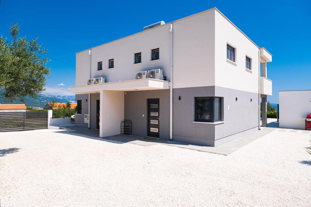 Villa Sky - Heating Pool Kastel Novi Exterior photo