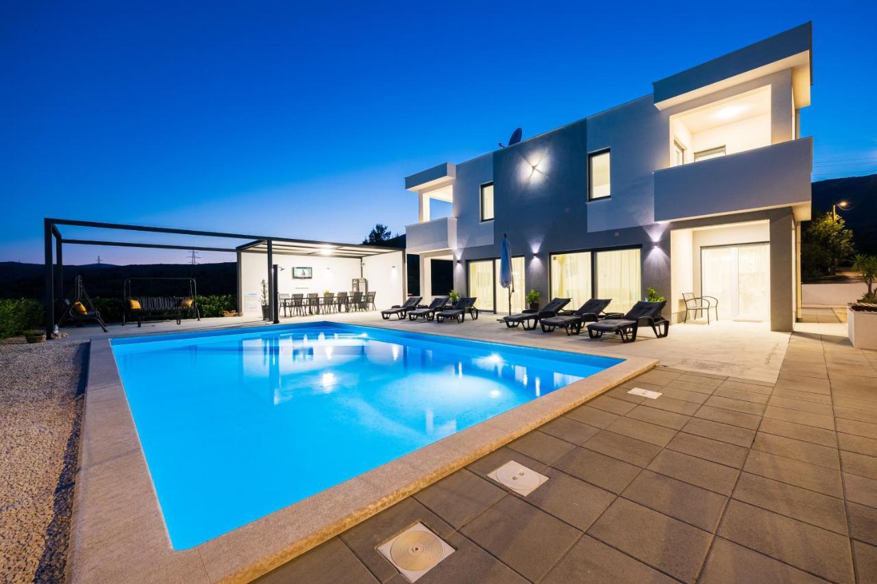 Villa Sky - Heating Pool Kastel Novi Exterior photo