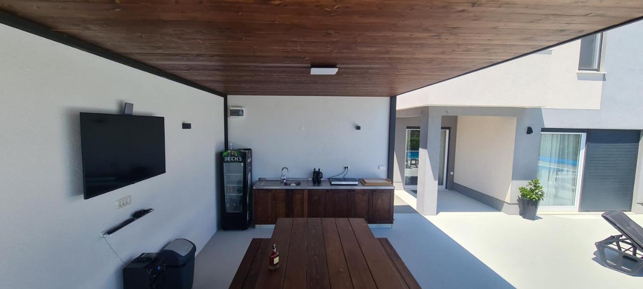 Villa Sky - Heating Pool Kastel Novi Exterior photo